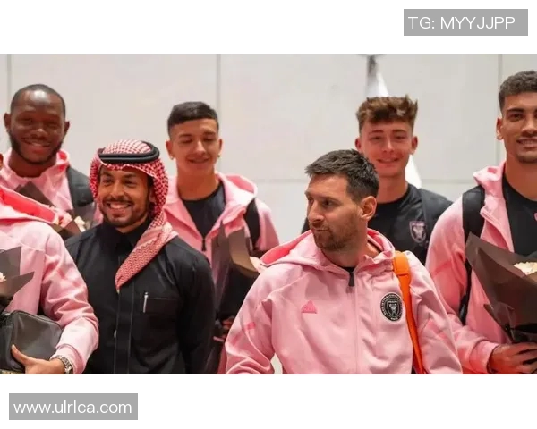 年薪最高的新疆足球明星背后的奋斗故事与成就揭秘